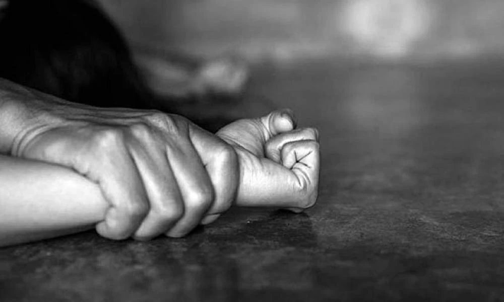 Μαρτυρία: Με κακοποιούσε για τρεις μήνες ενώ ήμουν έγκυος